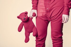 安い歯の矯正は子供と大人の違いとは？
