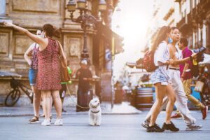 忙しい人向けの矯正方法はどれが効果的？
